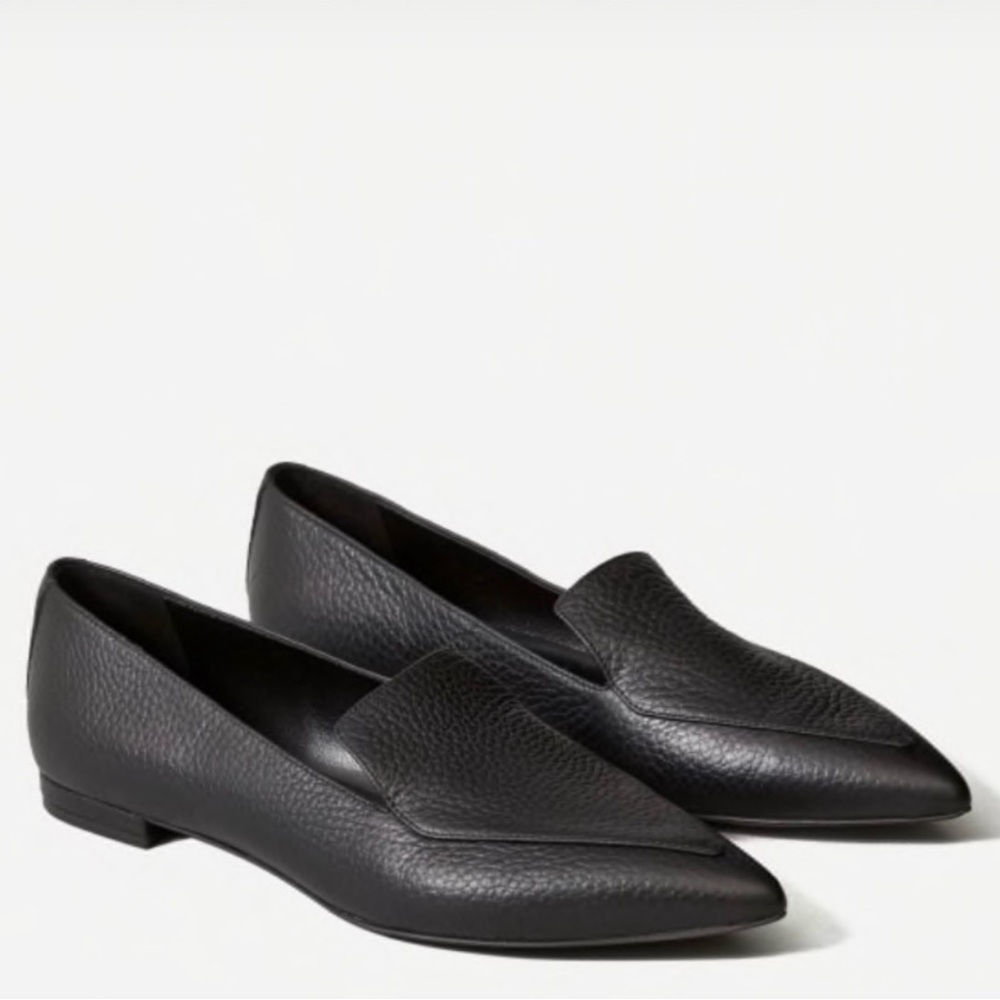 EVERLANE The Boss Flat Leather Pointed Loafers in Black - Size 7.5